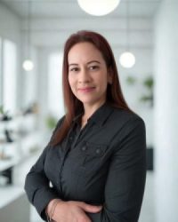 Dr Nalia Gurgel